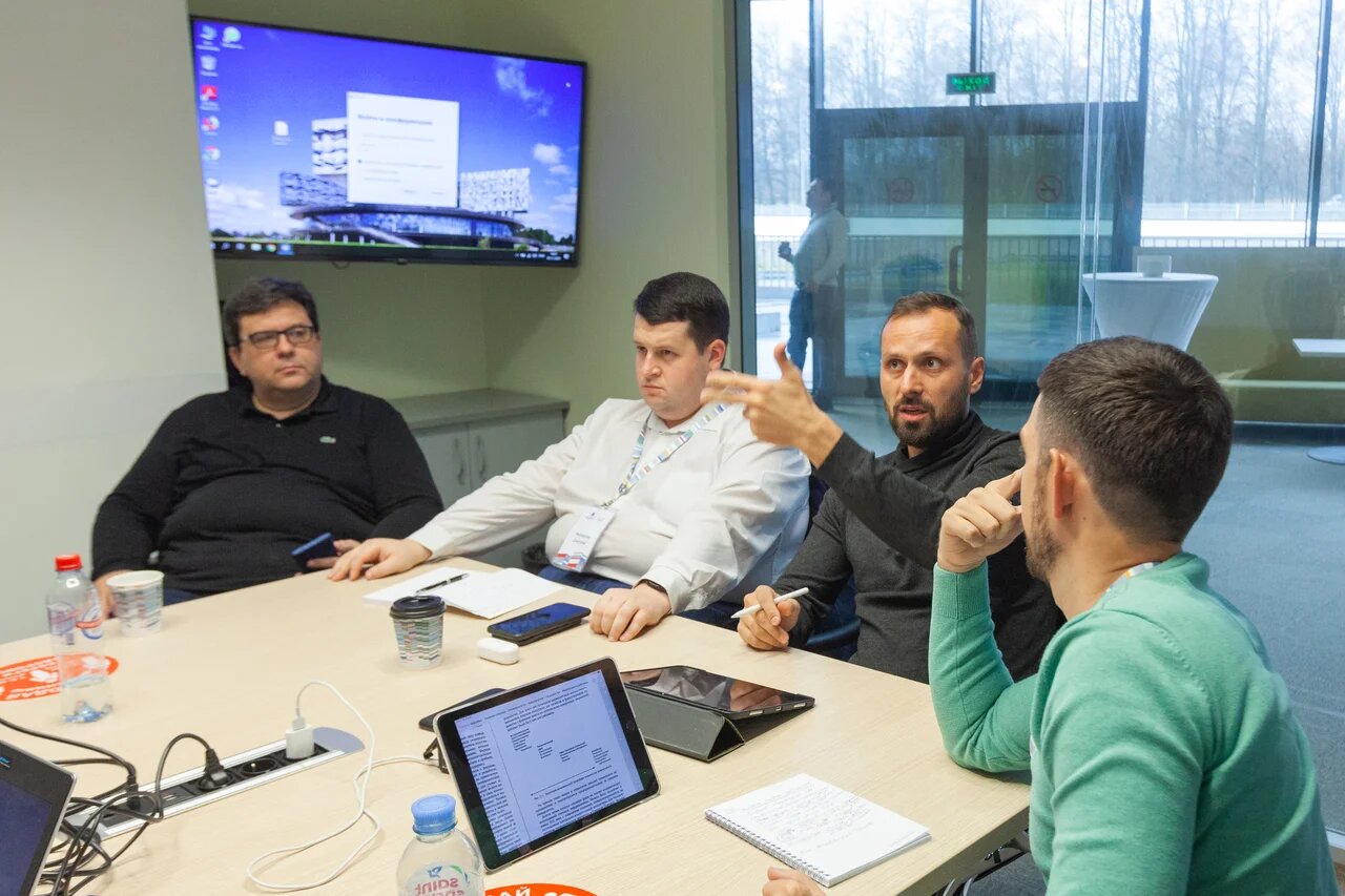 Работа команды SVOBODA TEAM